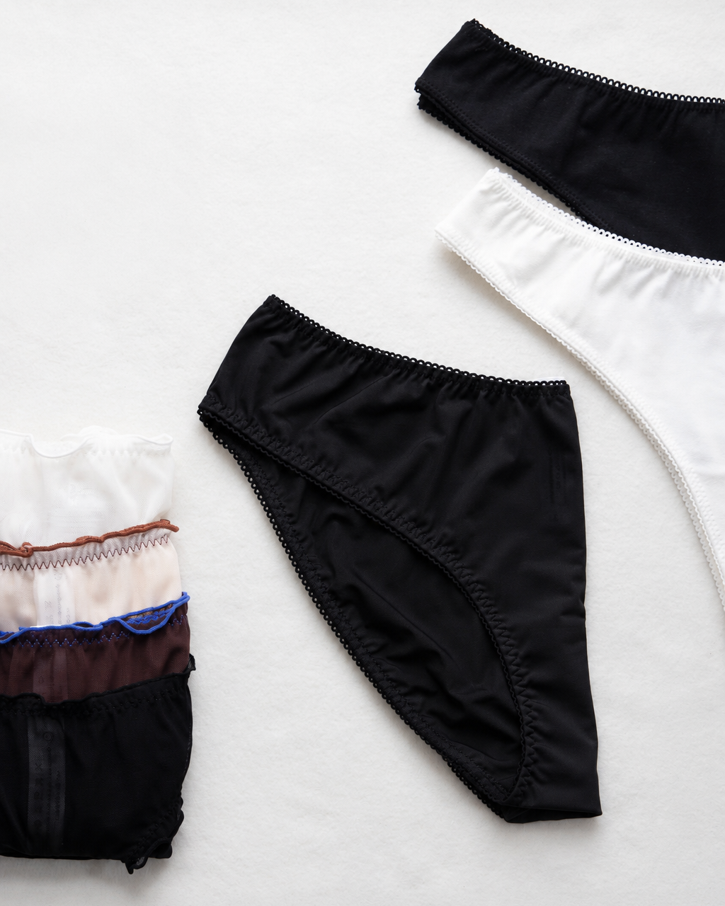 Minimalist_Black_Underwear_Flat_Lay.png